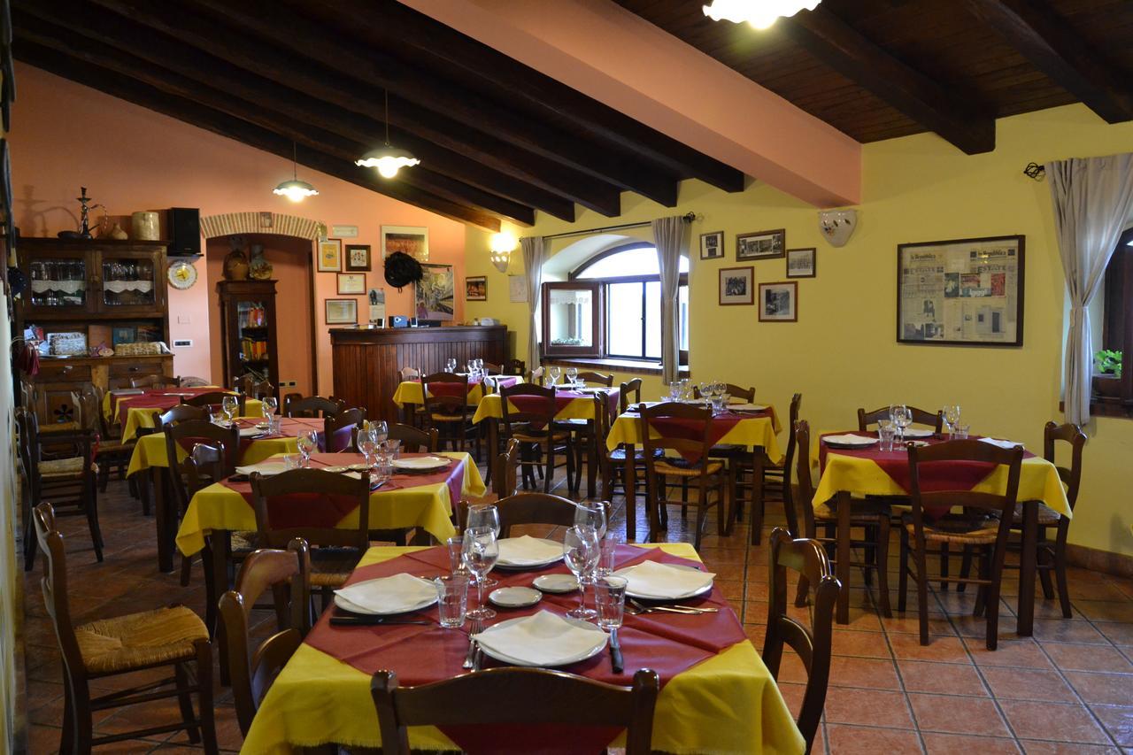 Fattoria Alvaneta Padula Exteriör bild