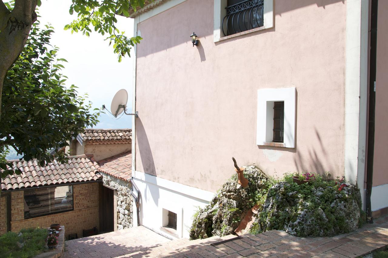 Fattoria Alvaneta Padula Exteriör bild