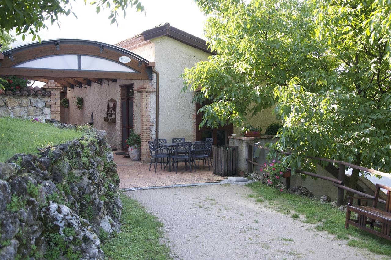 Fattoria Alvaneta Padula Exteriör bild